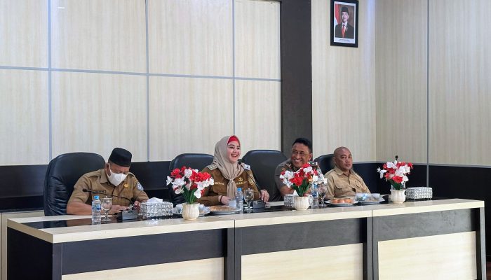 Pimpin Rakor, Debby Ajak Jajaran OPD Pemkab Basel Lebih Solid di Tahun 2025