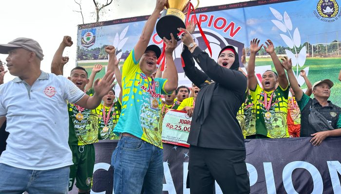 Bahem FC Nyelanding Juara Turnamen Sepakbola Riza-Debby Cup 2024, Debby: “Selamat untuk Para Juara!”
