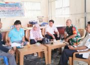 Babinsa Koramil 2304/Anyar, Komsos Membahas Tentang Kebersihan Lingkungan