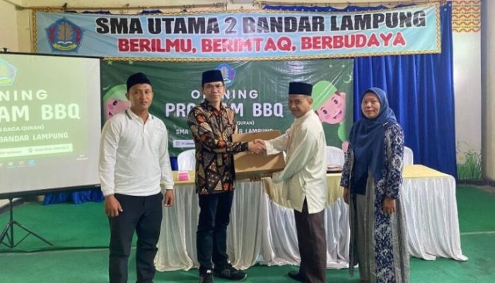 Adel Utami Ibnu Anggota DPRD Lampung Fraksi PKS Menginisiasi Program BBQ Diresmikan di SMA Utama 2 Bandar Lampung