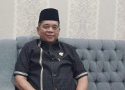 Budiman AS Anggota Komisi 1 DPRD Provinsi Lampung Pertanyakan Perizinan Pagar Laut di Pantai Mutun