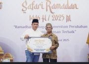 Momen Bulan Ramadan, PT Timah Serahkan Bantuan Untuk Musala Al Falah di Belitung Timur