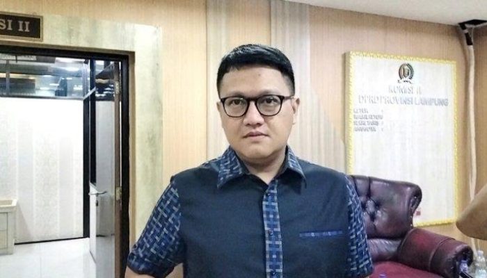Ahmad Giri Akbar Ketua DPRD Lampung Menyebut Pelantikan Gubernur dan Wakil Gubernur Lampung Tidak Akan Ada Penundaan