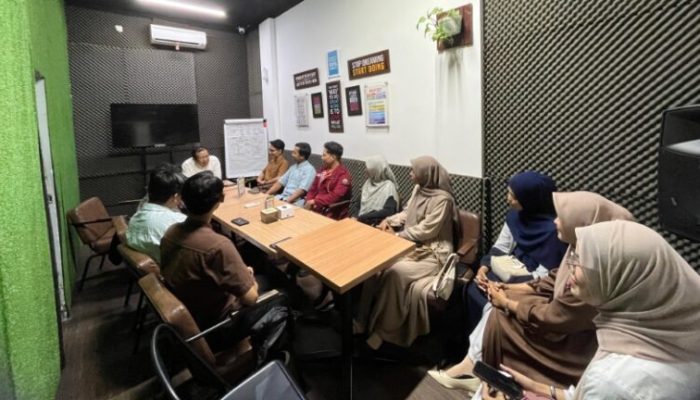 Anggota DPRD Lampung Yusnadi, Audiensi dengan Mahasiswa dan Pelajar Asal Lampung Timur