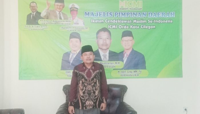 ICMI Kota Cilegon Mengadakan Kegiatan Jum’at Berkah Makan Siang Gratis