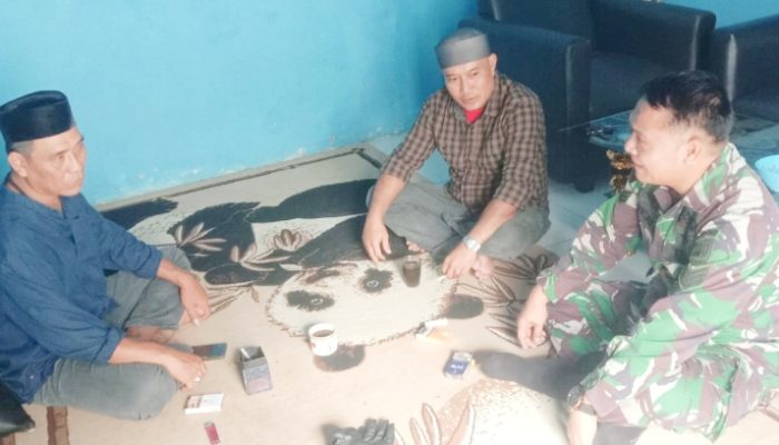 Babinsa Koramil 2303/Pulomerak, Komsos Membahas Tentang Keamanan Lingkungan