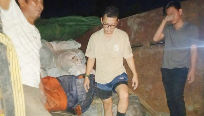 Polisi Gagalkan Pengiriman 25 Ton Slag Timah Ilegal
