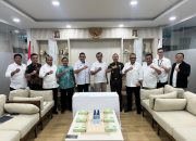 Kejari Belitung Inisiasi Penandatanganan Pakta Integritas Bersama PT Timah, KSOP, Pelindo, dan Dinas Perhubungan Belitung untuk Perkuat Pengawasan Pengiriman Timah