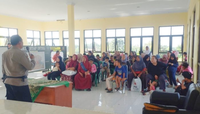Dalam Rangka TMMD ke 125 Kodim 0623/Cilegon Gelar Penyuluhan Kamtibmas Masyarakat Cikerai