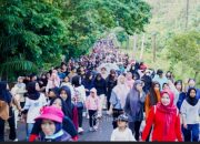 Ribuan Warga Tumpah Ruah di Jalan Sehat “Untuk Merah Putih” Bersama PT Timah di Bangka Barat