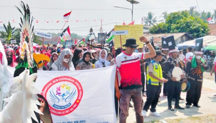 Karnaval Meriah Warnai Puncak PHBN Desa Bojonegara : Warga Antusias, Hadiah Melimpah
