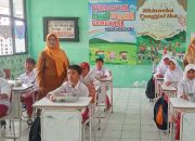 Anak-Anak Antusias Sambut Program Makan Bergizi di SDN 02 Sukmajaya Cilegon