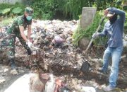 Babinsa Koramil 2304/Anyar Gelar Kegiatan Karbak Bersama Warga di Wilayah Binaan