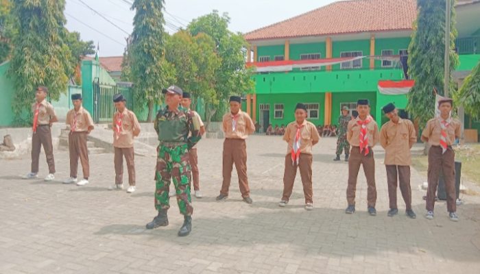 Babinsa Koramil 2307/Ciwandan Gelar Pembinaan Teritorial kepada Pelajar di Wilayah Binaan