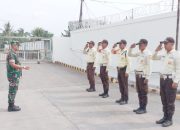 Babinsa Koramil 2303/Pulomerak Tingkatkan Pembinaan Wilayah Lewat Sinergi dengan Satpam dan Security