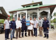 Dukung Kegiatan Keagamaan Masyarakat, PT TIMAH Tbk Serahkan Bantuan Untuk Musala Al Barokah