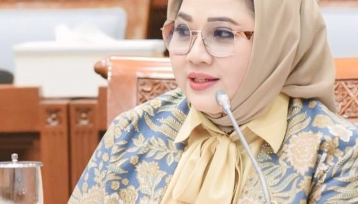 Dorong Pemerataan Pendidikan, Bunda Wardah Suarakan Sekolah Rakyat di Karawang