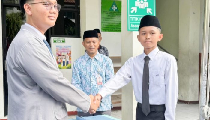 Pemimpin Muda Berprestasi Dilantik, OSIS SMPN 1 Kota Cilegon Siap Lahirkan Program Inspiratif