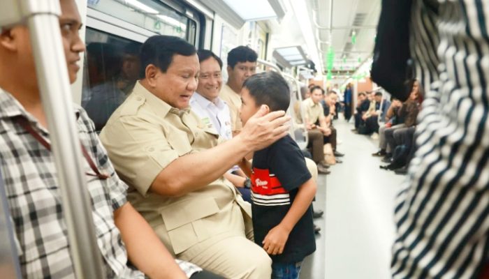 Revitalisasi Stasiun Tanah Abang, Prabowo Setujui Rp5 Triliun untuk KRL Baru dan Peningkatan Layanan Publik