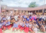 Senyum Anak-Anak Sorong Warnai Program Makan Bergizi Gratis di Sekolah
