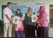 PT TIMAH Tbk Hadirkan Pelayanan Kesehatan Gratis dan Berikan Makanan Tambahan Bagi Masyarakat di Karimun