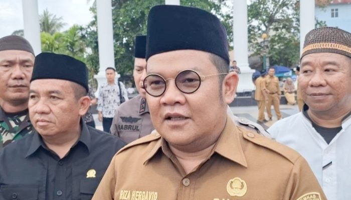 Riza Herdavid Imbau Warga Sampaikan Aspirasi Lewat Medsos
