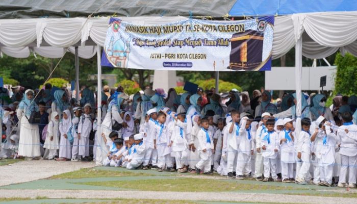 Ribuan Murid TK di Cilegon Antusias Ikuti Manasik Haji 2025