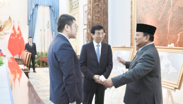 Momen Hangat Prabowo dan Wang Huning Saat Bahas Kelahiran Bayi Panda