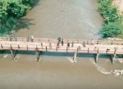 Pembangunan Jembatan Gantung Jadi Prioritas TNI Bantu Siswa Mengakses Sekolah