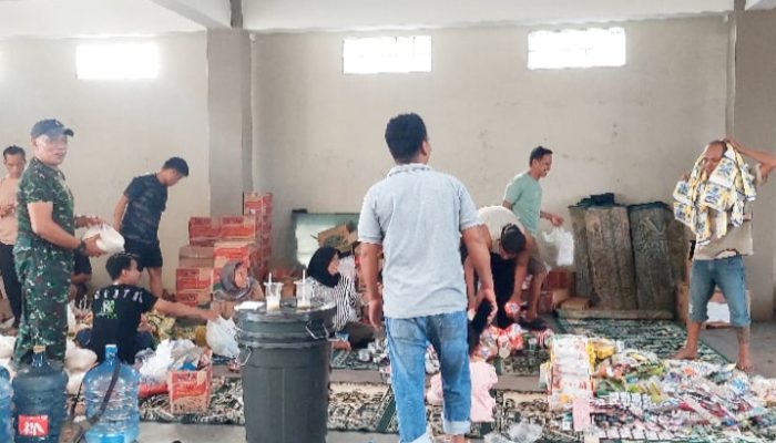 Dampak Banjir TNI dan Warga Bersatu Pulihkan Cilegon Pasca Banjir
