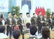 Beri Bonus ke Atlet SEA Games, Prabowo: Gunakan untuk Tabungan Masa Depan