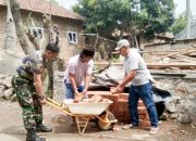 Babinsa Koramil 2307/Ciwandan Gelar Karya Bakti, Percepat Pembangunan Jalan dan Rumah Warga
