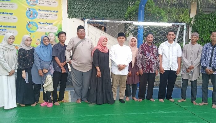 Pererat Silaturahmi Ramadhan, Keluarga Besar SMPN 1 Cilegon Gelar Bukber dan Santunan