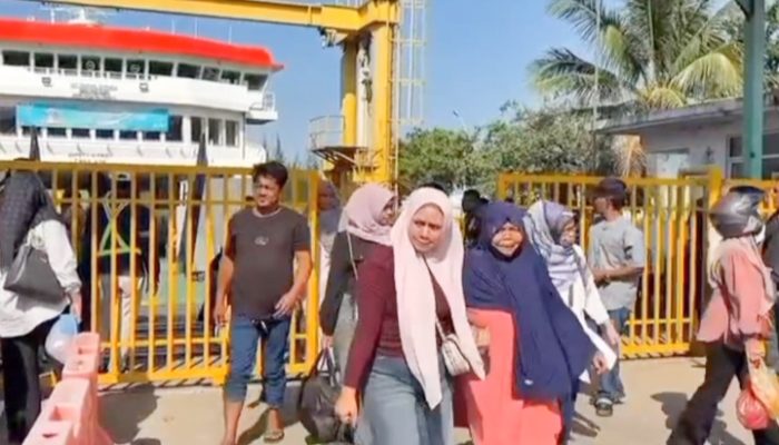Aceh Mulai Bangkit, Pelabuhan Ulee Lheue Dipadati Wisatawan Sambut Kemeriahan Idulfitri