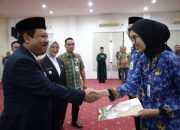 Lantik PNS Formasi 2024, Prof Udin: Harus Disiplin Jalani Tugas dan Pelayanan Publik