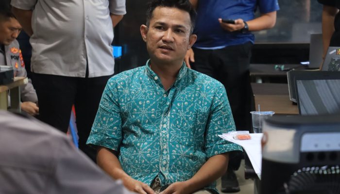 Ini Sosok Oknum ASN Terduga Pembakar Kantor Dishub Babel, Kini Diamankan di Mapolda