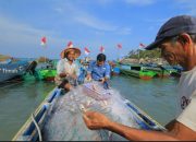 Tumbuh Bersama Nelayan, PT TIMAH Perkuat Kesejahteraan Pesisir Lewat Program Pemberdayaan Hingga Perlindungan Sosial