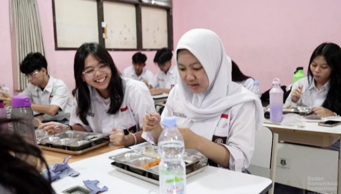 Manfaat MBG Juga Dirasakan Guru, Siswa Jadi Lebih Fokus Belajar hingga Sore Hari