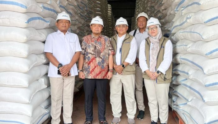 Bimantoro Wiyono Tinjau Gudang Bulog Candirejo Nganjuk, Pastikan Stok Aman dan Kawal Swasembada Pangan