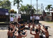 Prabowo Cek Langsung Perkembangan Sekolah Rakyat di Bali, Disambut Semarak Tari Kecak dari Siswa