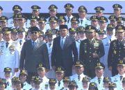 Lulusan Terbaik IPDN dari Keluarga Buruh hingga Petani, Prabowo : Membanggakan Hati Saya