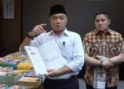 Prabowo Bertekad Perbaiki Buku Ajar SD-SMA, Jadikan Negara Lain sebagai Referensi
