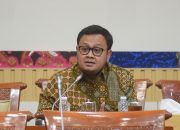 Legislator Gerindra Rocky Candra Salurkan Rp300 Juta untuk Pembangunan SD Plus Muhammadiyah Sungai Penuh