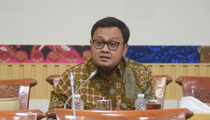 Legislator Gerindra Rocky Candra Salurkan Rp300 Juta untuk Pembangunan SD Plus Muhammadiyah Sungai Penuh