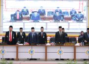 Perkuat Semangat Kemerdekaan, Gubernur Hidayat Arsani Hadiri Rapat Paripurna Mendengarkan Pidato Kenegaraan Presiden RI