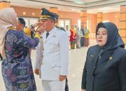 Lantik Pejabat Eselon II dan III, Debby Tekankan Integritas dan Akselerasi Pelayanan Publik