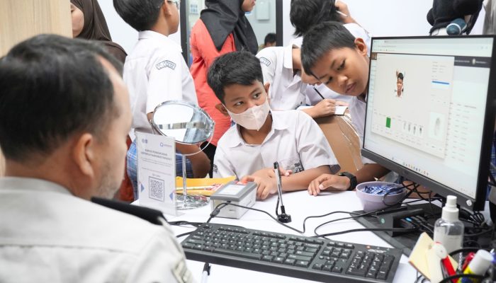Menjelajah Benua, Siswa SD Irnanda Kenal Lebih Dekat Dunia Keimigrasian di Imigrasi Cilegon