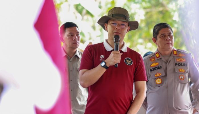 Dukung Program ASRI Presiden Prabowo, Sekjen Gerindra Pimpin Kader Tanam Pohon hingga Bersihkan Sungai