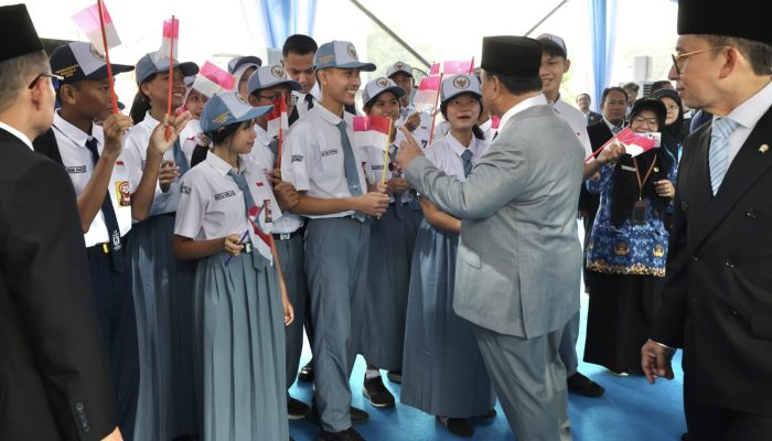 Prabowo Pimpin Upacara Hari Kesaktian Pancasila, Pelajar SMK Serukan Persatuan
