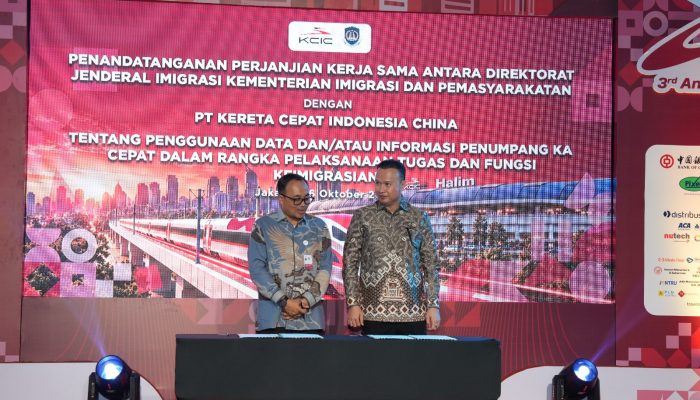 Imigrasi Gandeng KCIC, Penumpang Internasional Kini Lebih Mudah Lanjut Perjalanan ke Bandung dan Karawang